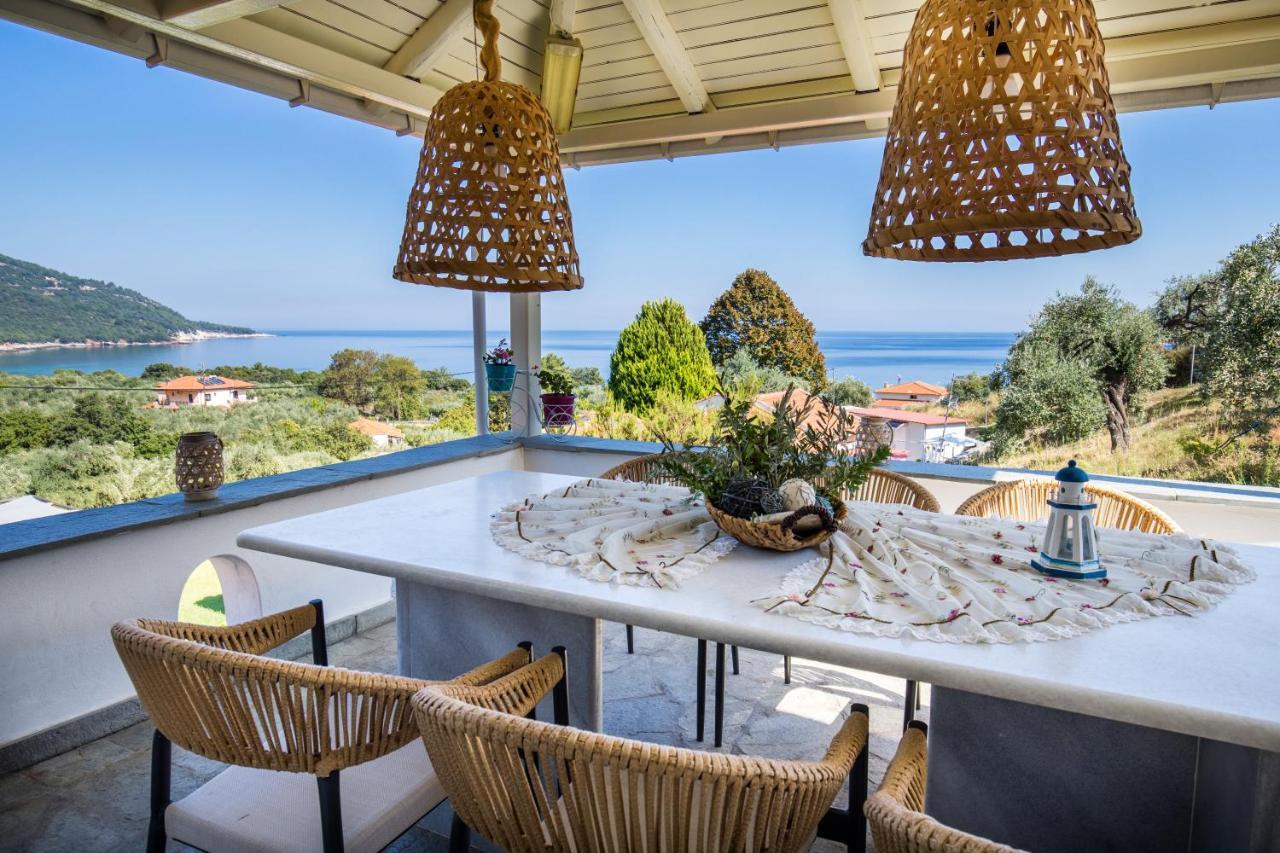 Vista Del Mare Luxury Villa Koinira Bagian luar foto