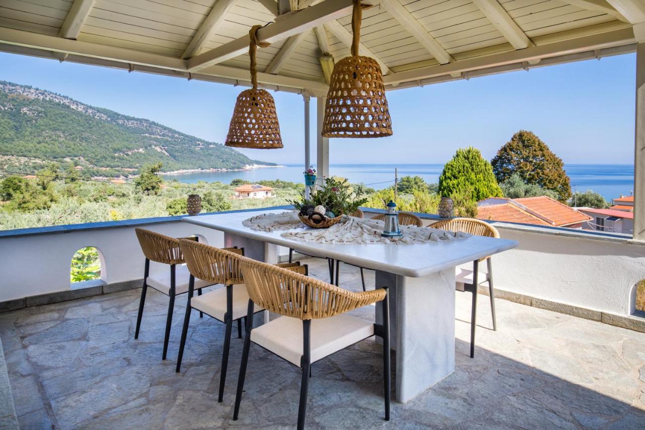 Vista Del Mare Luxury Villa Koinira Bagian luar foto