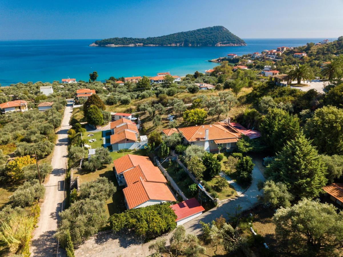 Vista Del Mare Luxury Villa Koinira Bagian luar foto