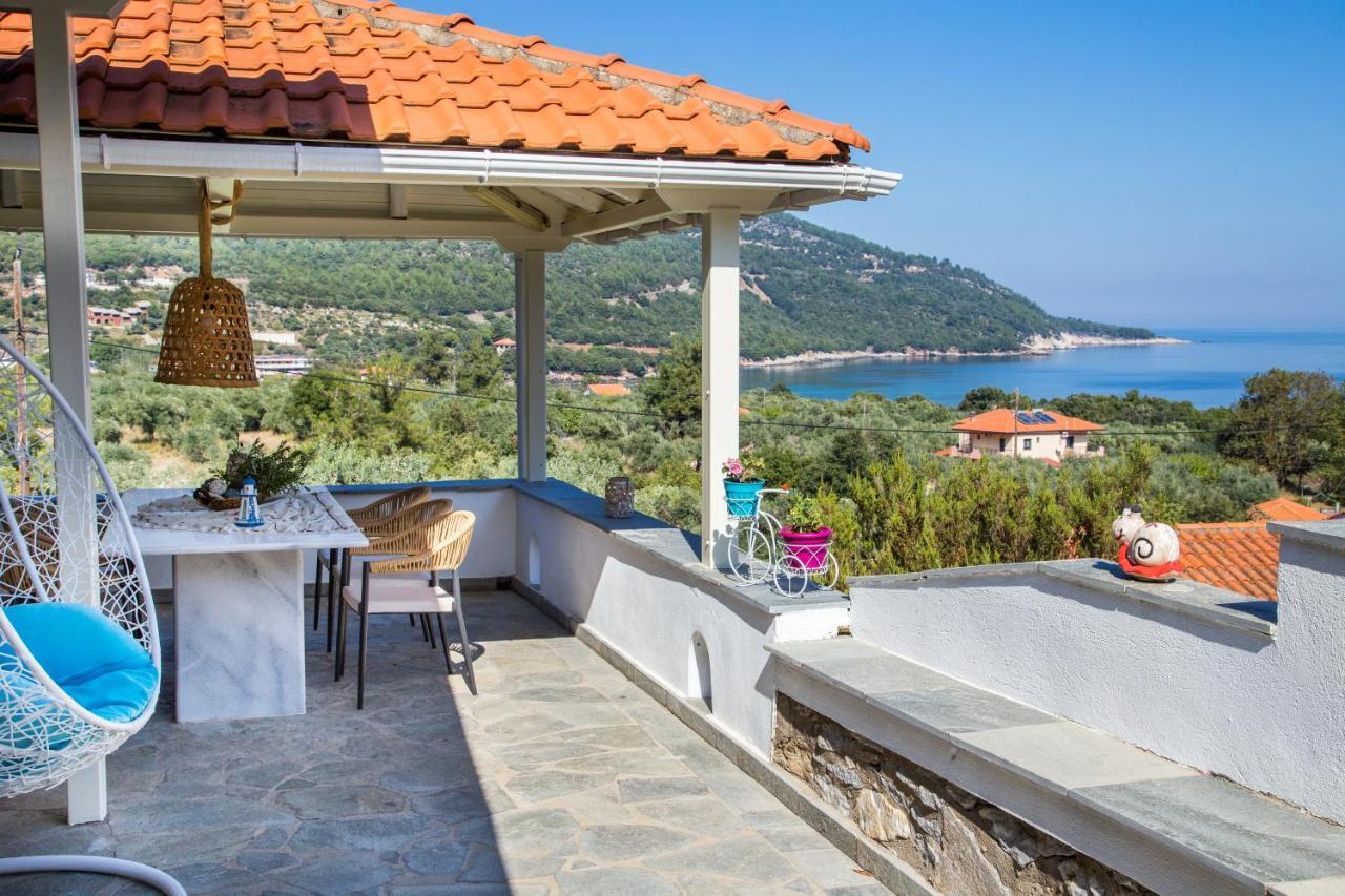 Vista Del Mare Luxury Villa Koinira Bagian luar foto